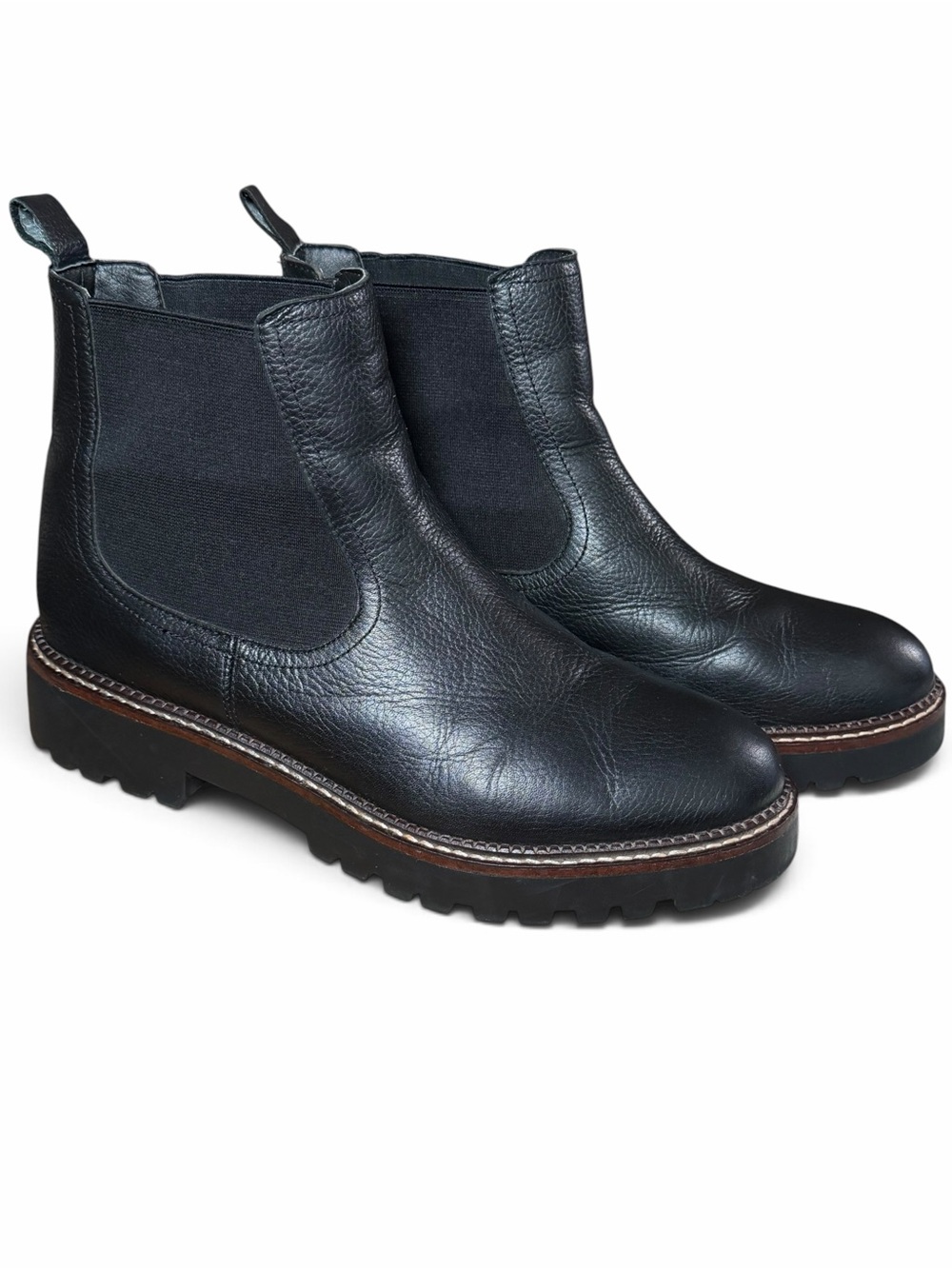 Caslon Miller Water Resistant Black Leather Lug Sole Chelsea Ankle Boots